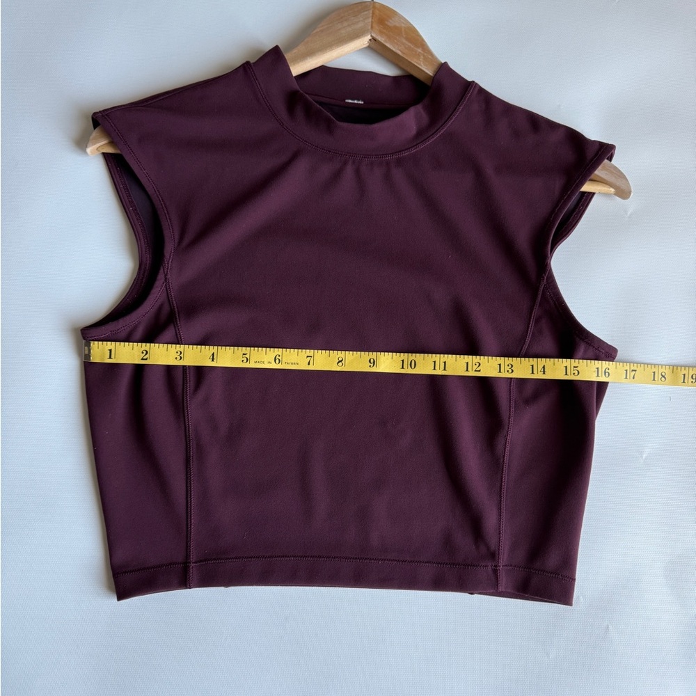 Lululemon Plank To Pike Mockneck (Everlux) Approx Size:8 - Picture 7 of 10